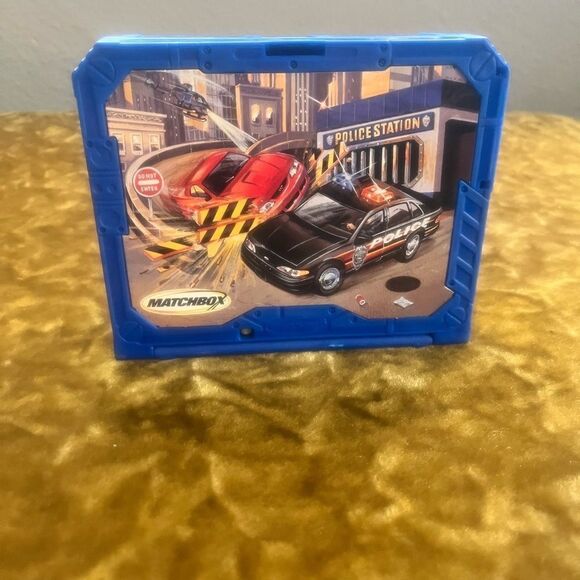 Vintage 2001 Matchbox Police Station Case Box  Has Ramp Pieces - Picture 1 of 10